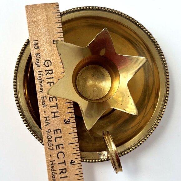 Vintage Pair Brass Pineapple Candle Stick Holder Chamberstick with Finger Ring - Picture 8 of 9